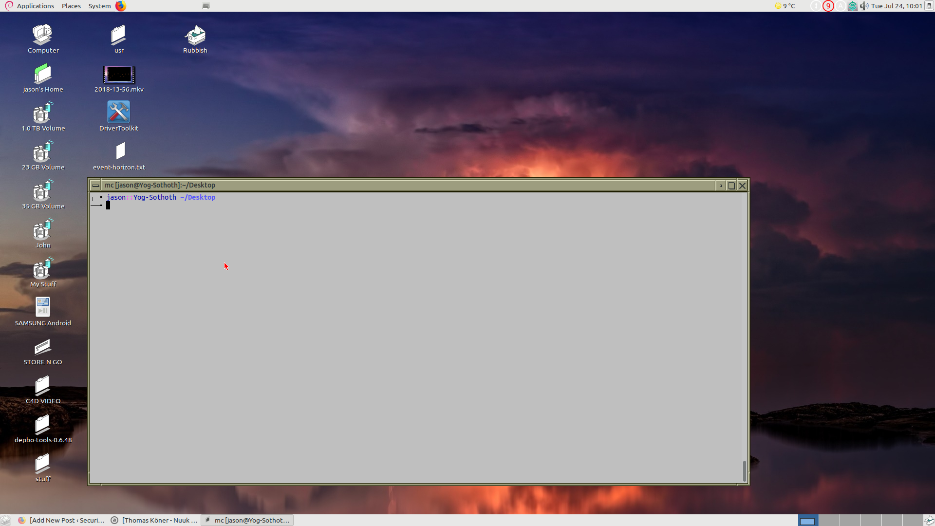 Make XfCE 4 look like a SGI O2 workstation. Securitron Linux blog.