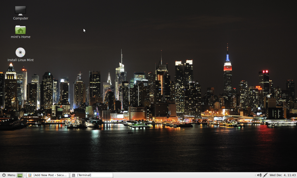 Linux Mint 16 Petra desktop.