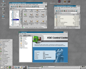 KDE 2.2.2 desktop.